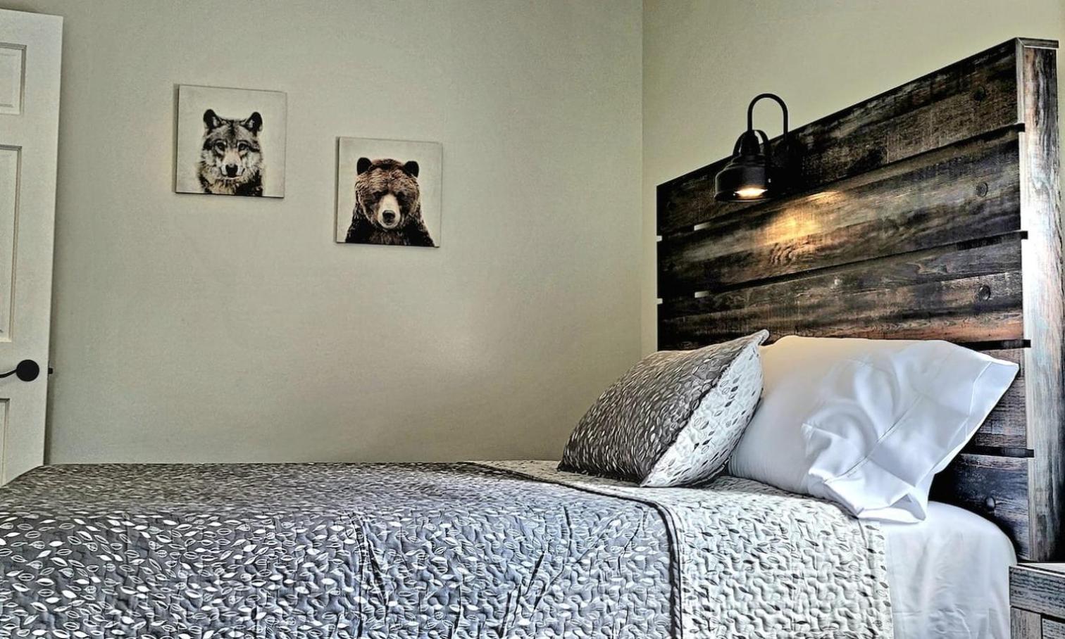 The Traveler On Main - Suite 1 Tazewell Ngoại thất bức ảnh